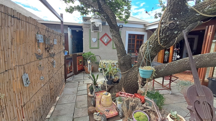 6 Bedroom Property for Sale in Parys Free State
